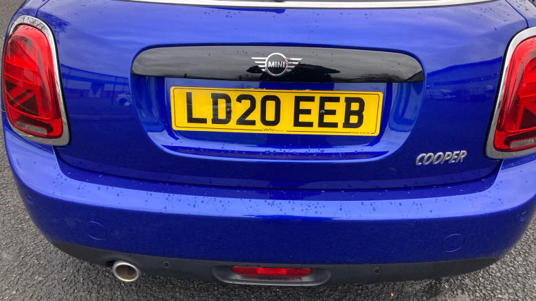 MINI Hatchback 1.5 Cooper Classic II 5dr Auto Petrol Hatchback